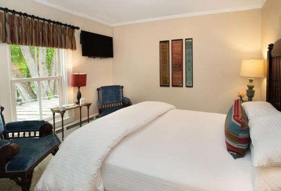 The Dorset Inn Екстериор снимка