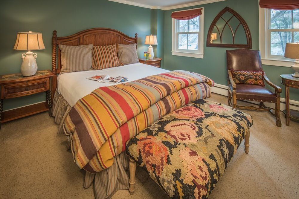 The Dorset Inn Екстериор снимка