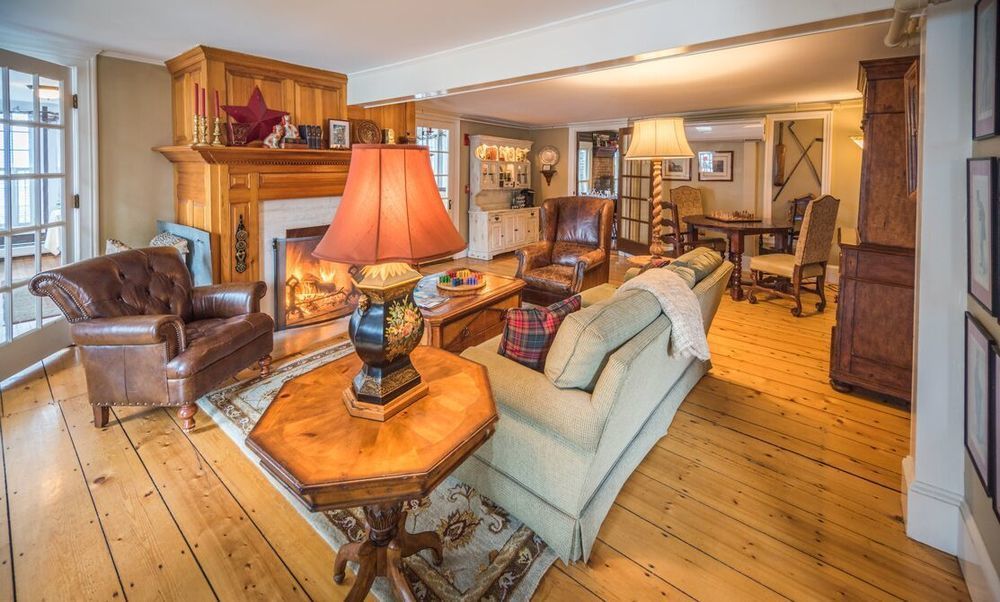 The Dorset Inn Екстериор снимка